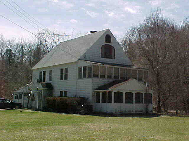 Building photograph for 23 LIME ROCK HOLLOW